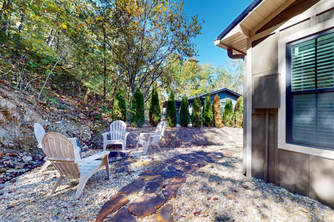 Whiskey Barrel Retreat Villa Сивиървил Екстериор снимка